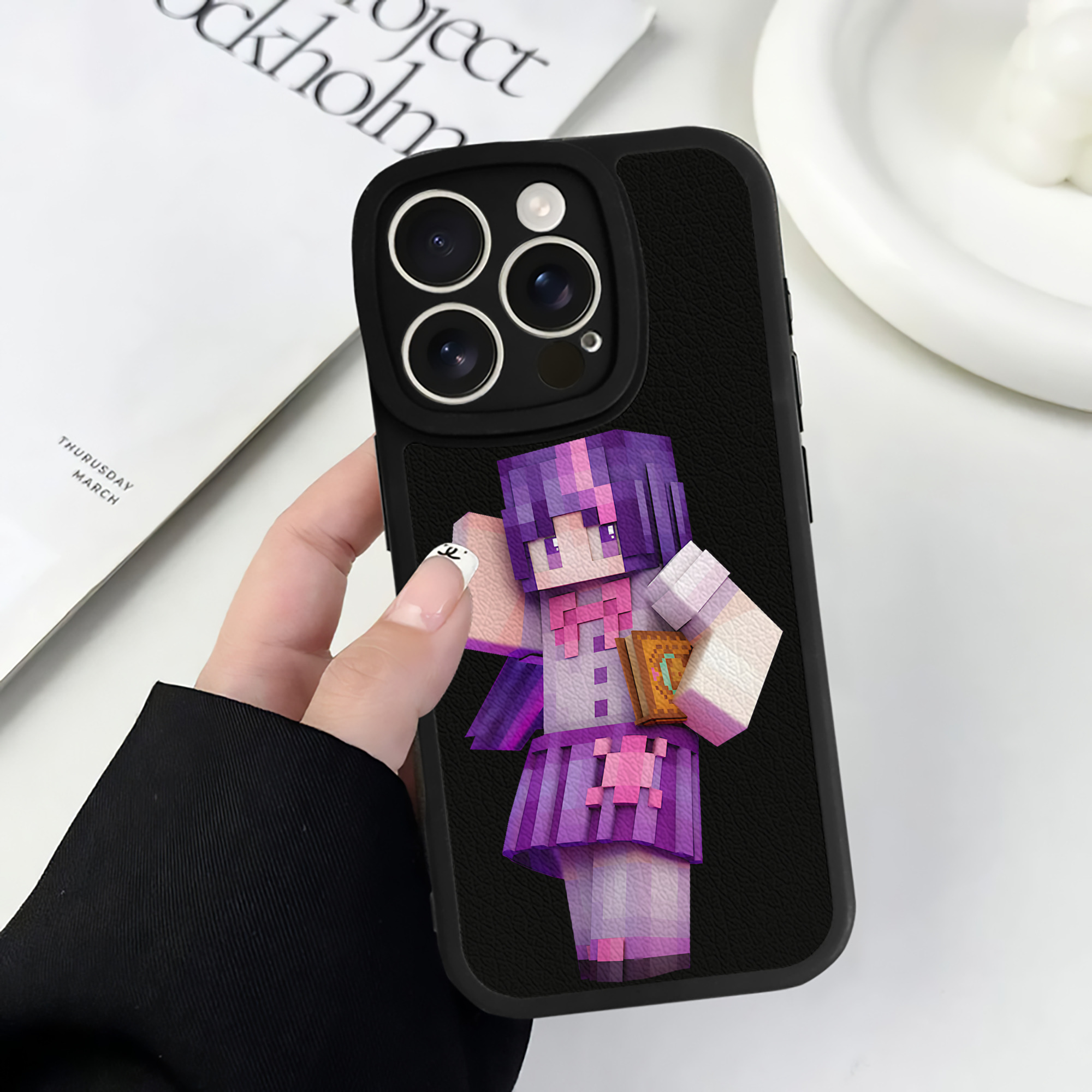 （画像用） マインクラフト ブロックの世界 Minecraft MC Block world 【iPhone 16シリーズ対応】シリコンスマホケース（レザー調） 材質：シリコン